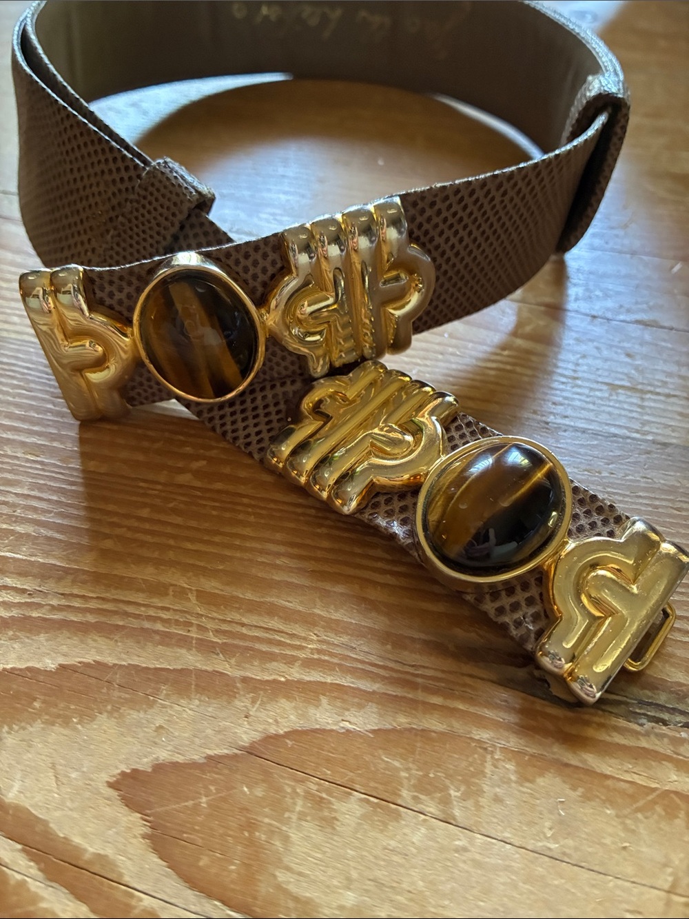 Vintage 1980’s Judith Leiber Tiger Eye Gold Tone Tan Snakeskin Leather Belt